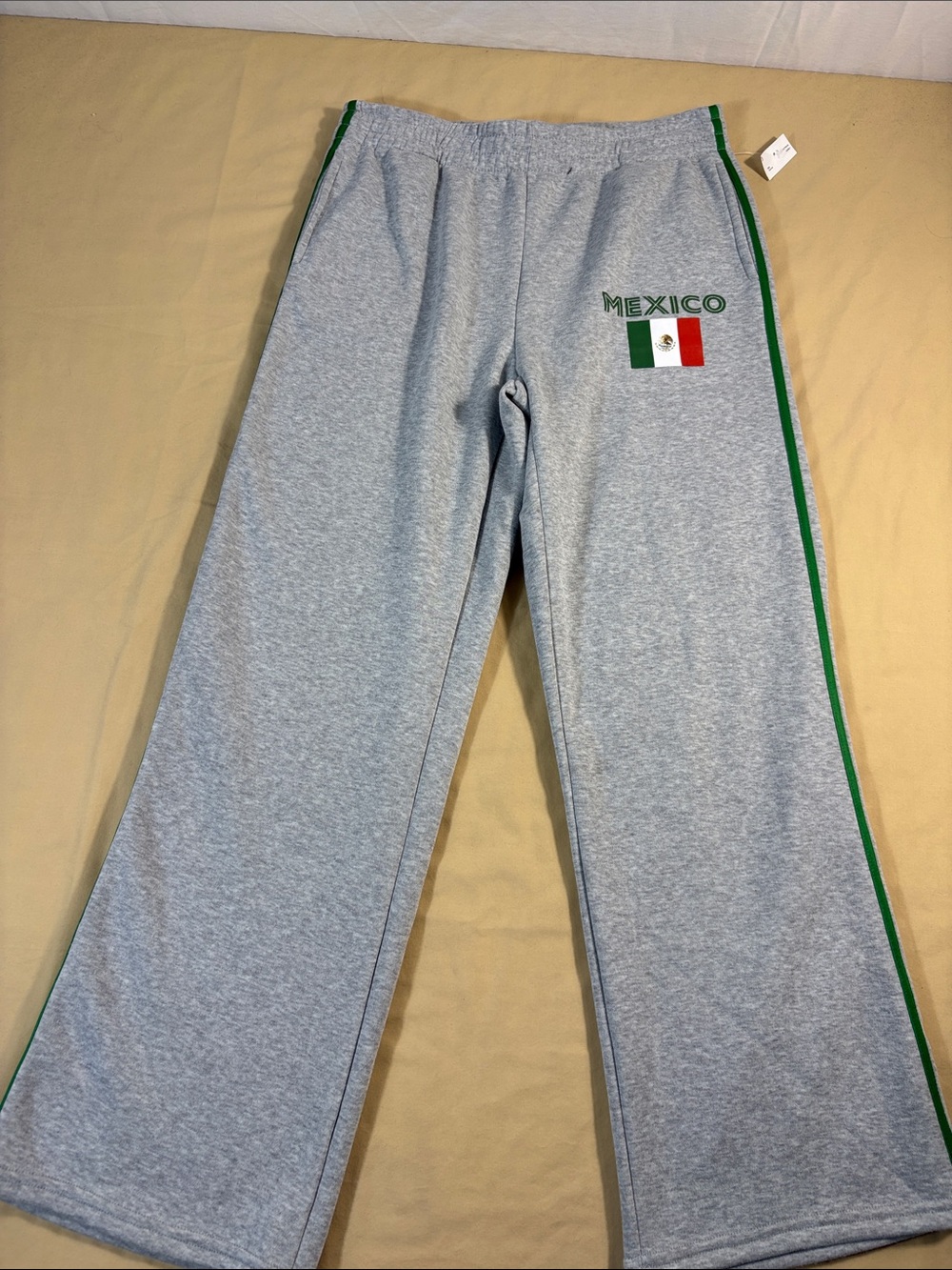 Hills & Valleys Women's Mexico Flag Wide Leg Fleece Track Sweatpants Gray Large